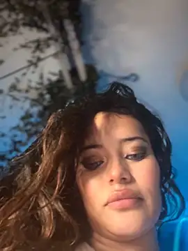 Czat XXX na żywo – Risky_Workouts