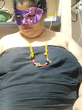 tamilthanushri 现场XXX聊天