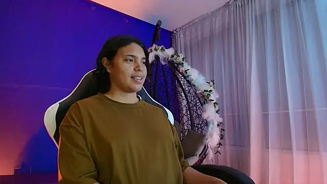 Chat XXX en directo de Emmapark_