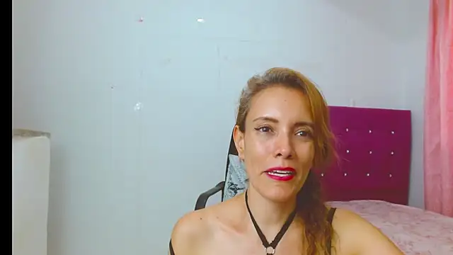 chantalsemenova1 라이브 XXX 채팅