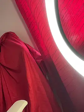 _Eurekaa_'s Live XXX Chat