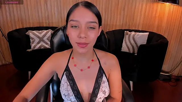 AmaliaCrus Chat XXX live