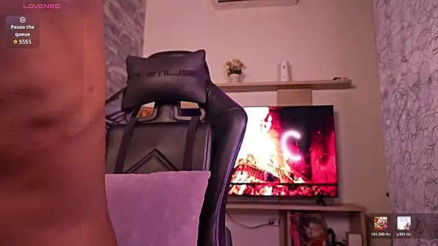 JacksonMuller_ Adlı Modelin Canlı XXX Sohbeti