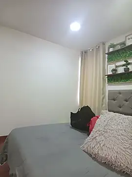 sasi_luna's Live XXX Chat