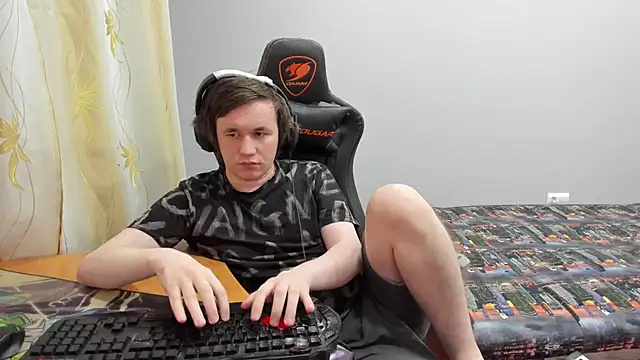 iliaskrislove – Kamerová šou