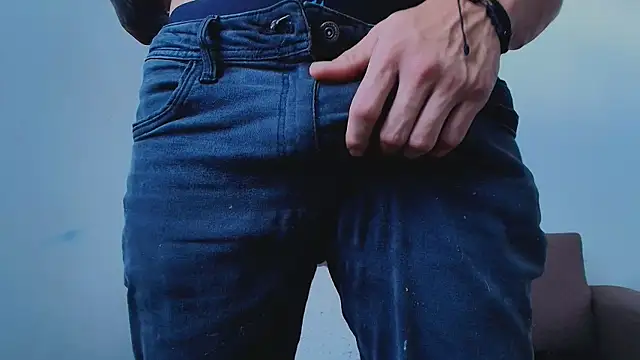 thomas_gun Live XXX-Chat