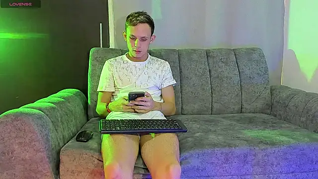 Two_sexboys 在線直播表演