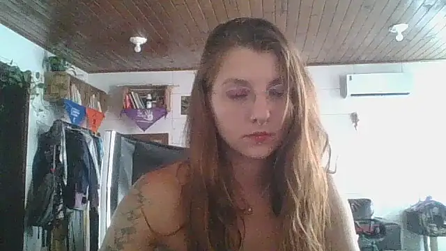 Chat +18 de SweetyBabyDemon ao vivo