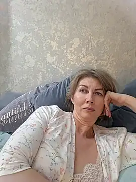 stellahere8's Live XXX Chat