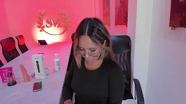 MelanieRoah's Live XXX Chat