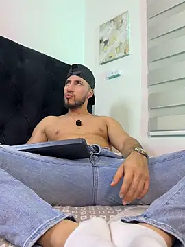 Thiago_Hill – Naživo XXX chat