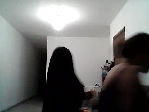 Karivanen Live XXX chat