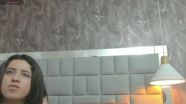 Missnia's Live XXX Chat