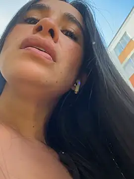 Chat XXX en directo de RoseOnYou