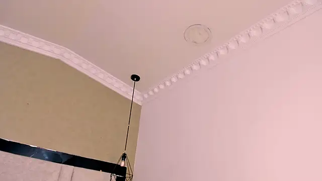 NoaahTylor লাইভ XXX চ্যাট