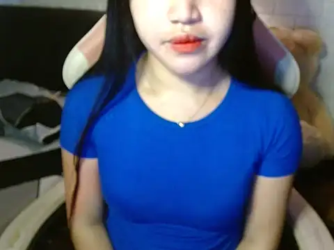 MistressLexa0831 网络视讯表演