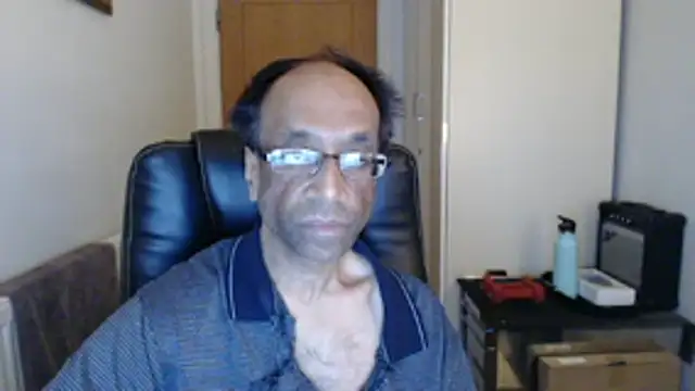 rauncher1 – Naživo XXX chat