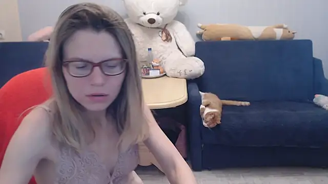 night_is_dark's Live XXX Chat