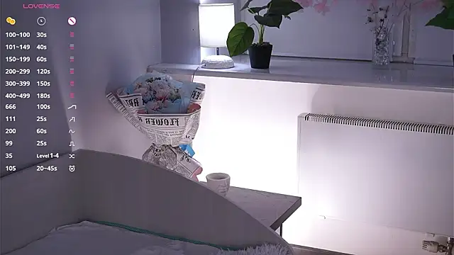 HannaHayles 即時 XXX 聊天