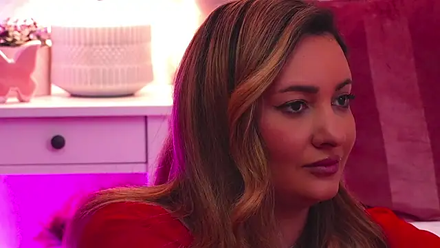 YaaraCollins: απευθείας συνομιλία ΧΧΧ