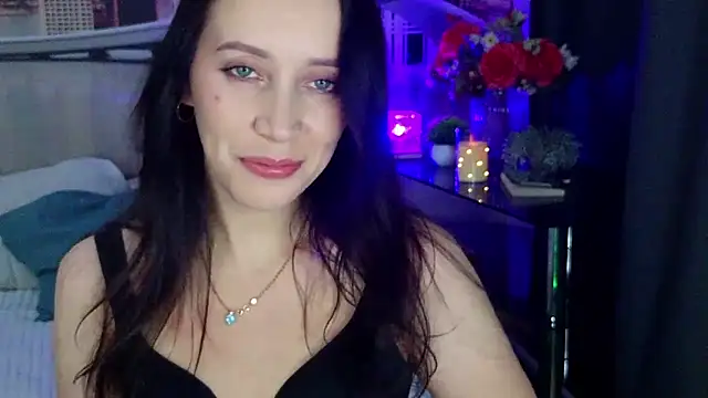 MonicaSweetx – Live XXX-chat