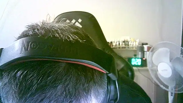 Chatroom XXX en direct de SirAbuser