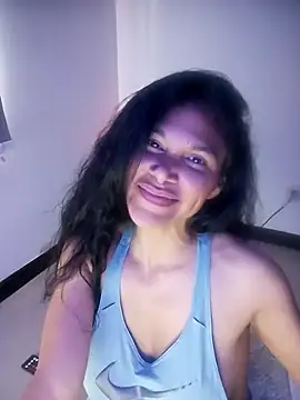 Chatroom XXX en direct de _aish_a