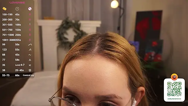 SallyDeniken 现场XXX聊天