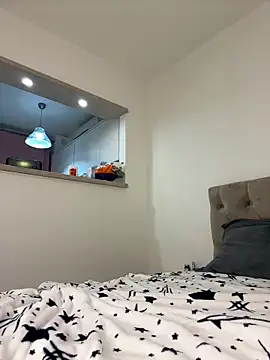 XXX chat uživo modela IrisBlues