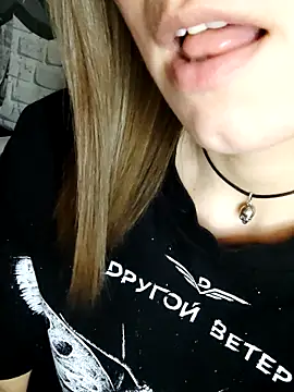 Aashikalaa's Live XXX Chat