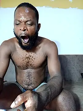 bigblackbangerkay Adlı Modelin Canlı XXX Sohbeti