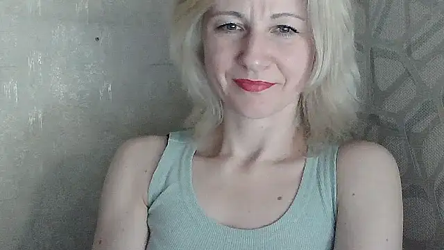 Show modela Katerina-Kissa na web-kameri