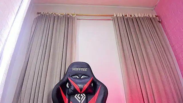 Chat +18 de Engel_boss ao vivo