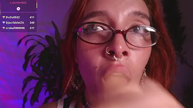 bri_von_dhara__'s Webcam Show