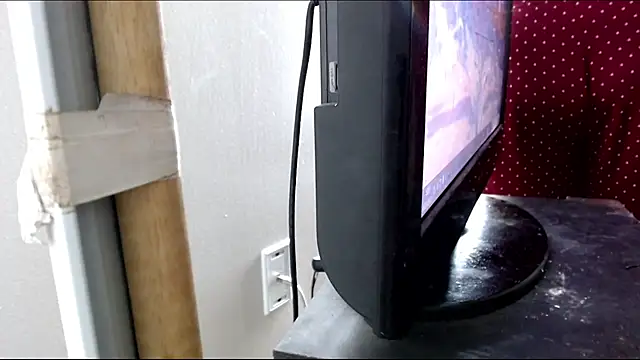 brunnette_hot: онлайн-секс-чат