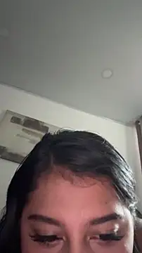 Chat +18 de saraa_franco_ ao vivo