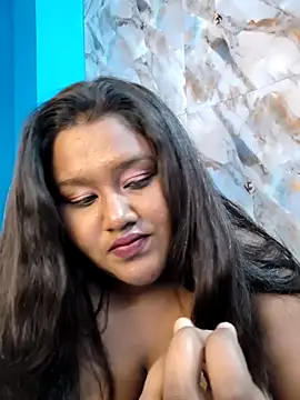 XXX chat uživo modela horny_diana