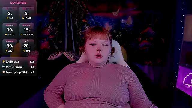 XXX chat uživo modela LottieReed