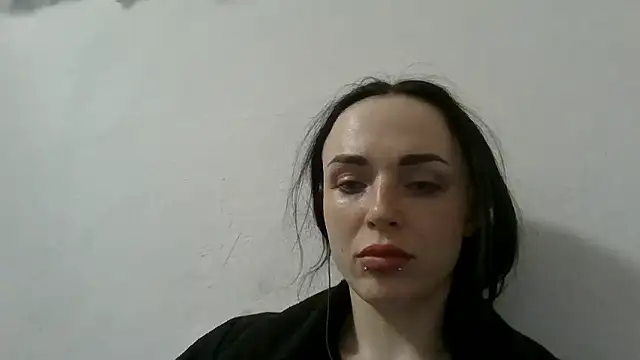 Chat +18 de Trinsy_Love ao vivo