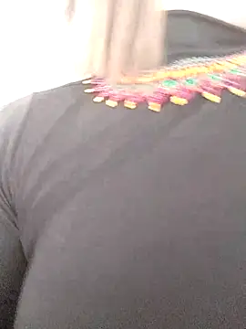 SarahDeyvisのライブXXXチャット