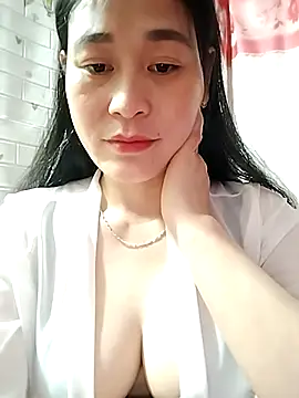 NgocLinh_69 Live XXX-Chat