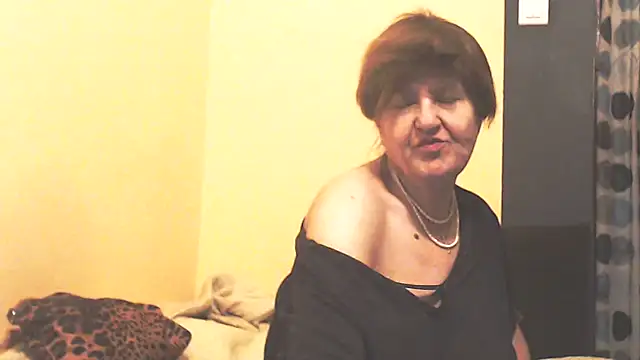 دردشة MioritaHard الجنسية المباشرة