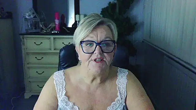 BridgetBlueEyes 라이브 XXX 채팅