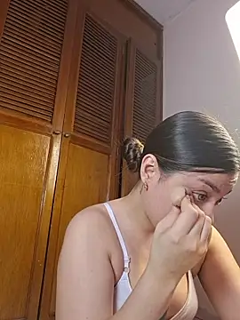 AmaiaSalvatore's Live XXX Chat