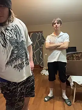 desiredude9 – Naživo XXX chat