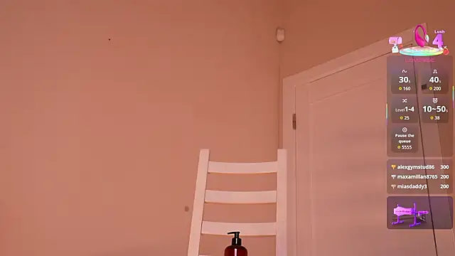 Miablueye's Live XXX Chat