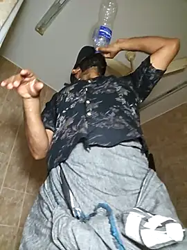 Bigkannan webkamerás műsora