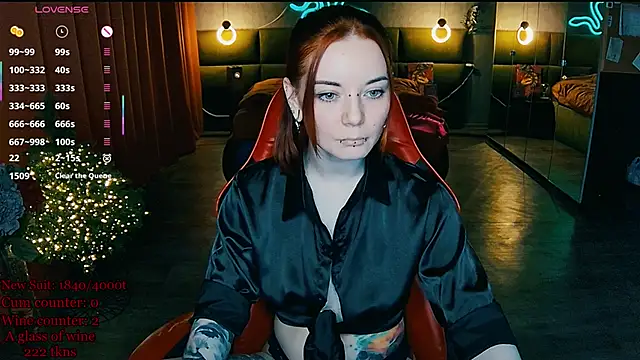 MaxPhoenixx live XXX chat