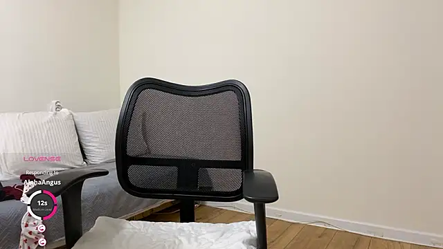 SunriseGuysのライブXXXチャット