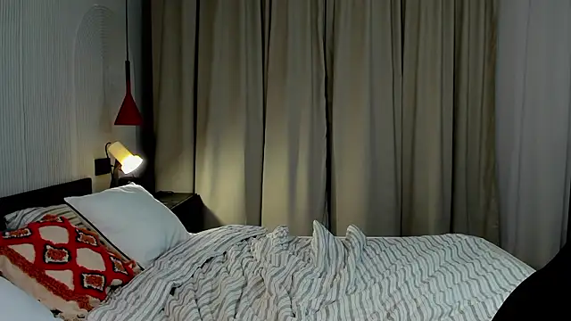 XXX chat uživo modela BulahMendell